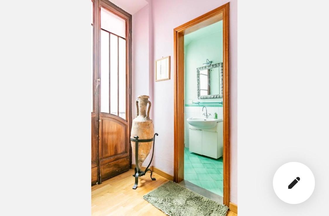 In The Heart Of Bed and breakfast Florencia